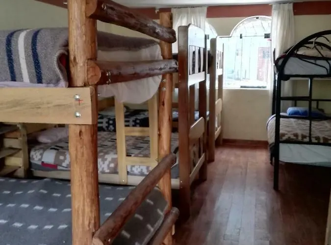 Hostel Casa De Pajaros